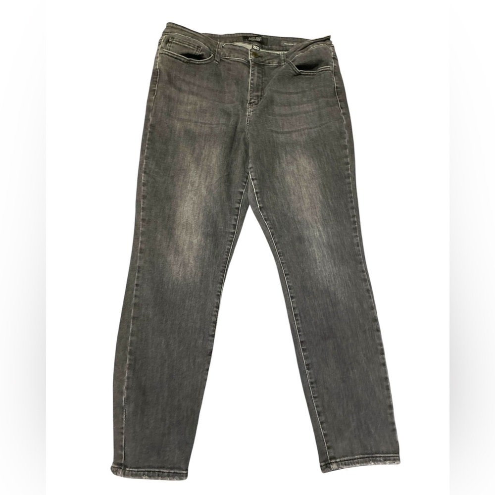 Judy Blue Jeans Women's 15/32 Faded Black Gray Boyfriend Fit Mid-Rise -Read